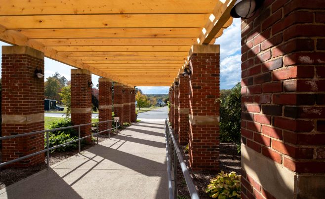 Porte Orford Cedar Pergola